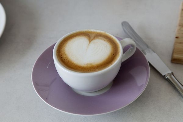 inside_viktoriahof_building_coming_home_wohnungen_bezug