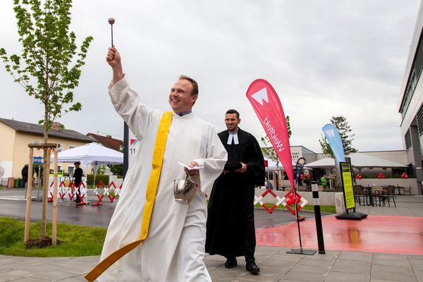 sonne_segnung_rocknroll_stz_weidfeld_fruehlingsfest