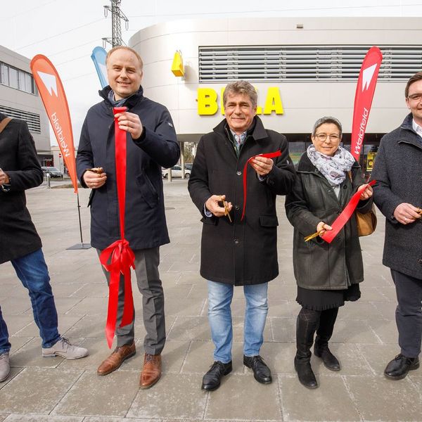 closing_a_gap_dionysius_neighborhood_center_weidfeld_opening_ceremony