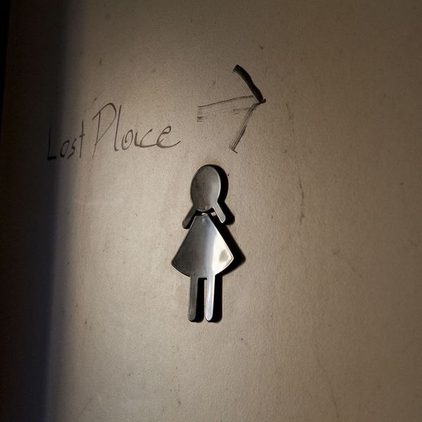 through_the_lense_vestiges_of_the_past_other_finds