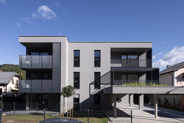 key_moment_city_country_kisses_completion