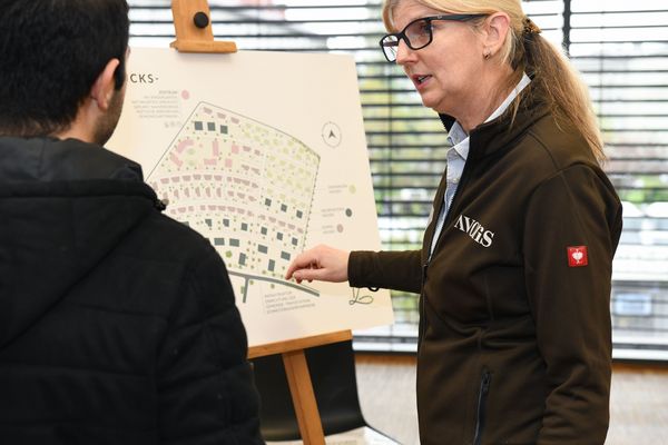 in_dialog_treten_land_gut_viertel_info_dialog_veranstaltung