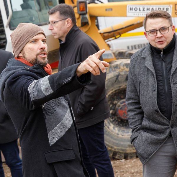 breaking_ground_in_traun_dionysius_neighborhood_center_weidfeld