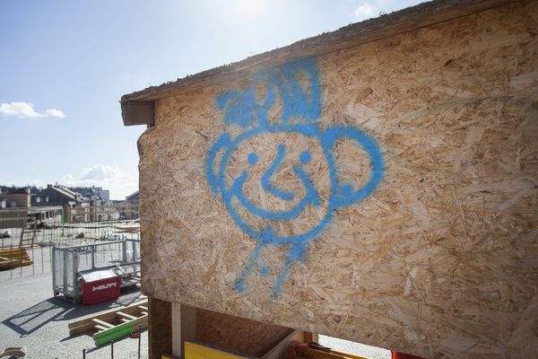 von_fliegenden_waenden_spruehenden_funken_st_gotthard_baustelle_baufortschritt