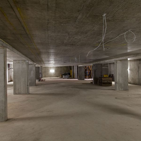 v_for_advancing_the_blend_construction_progress