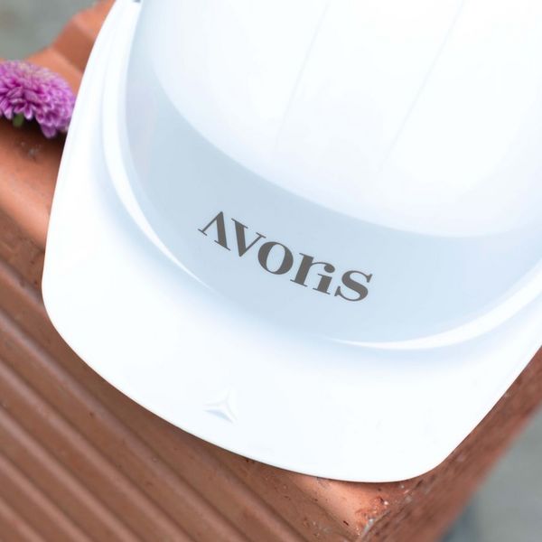 ein_grundstein_fuer_stadt_land_kuss_grundsteinlegung_feier