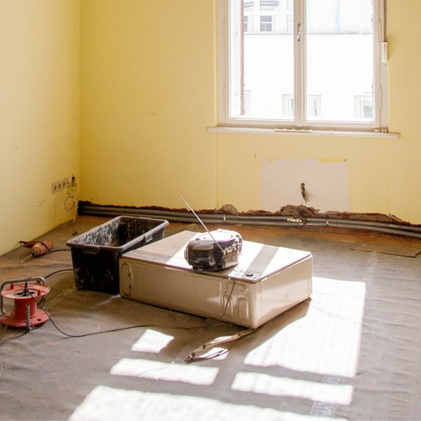 whats_up_at_the_kremplhof_a_jewel_in_josefee_construction_before