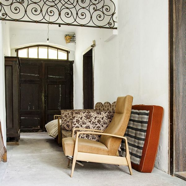 through_the_lense_vestiges_of_the_past_other_finds