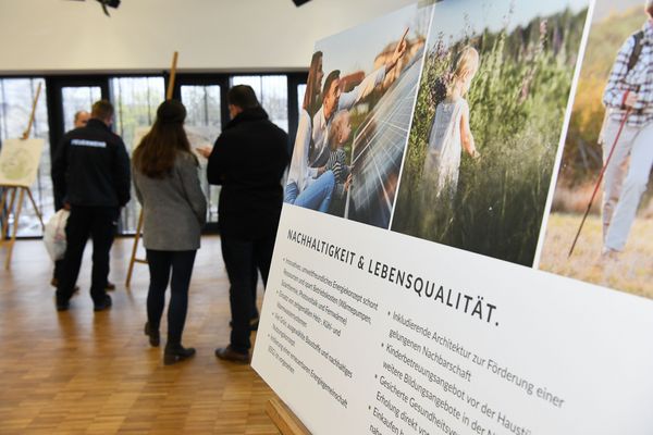 in_dialog_treten_land_gut_viertel_info_dialog_veranstaltung