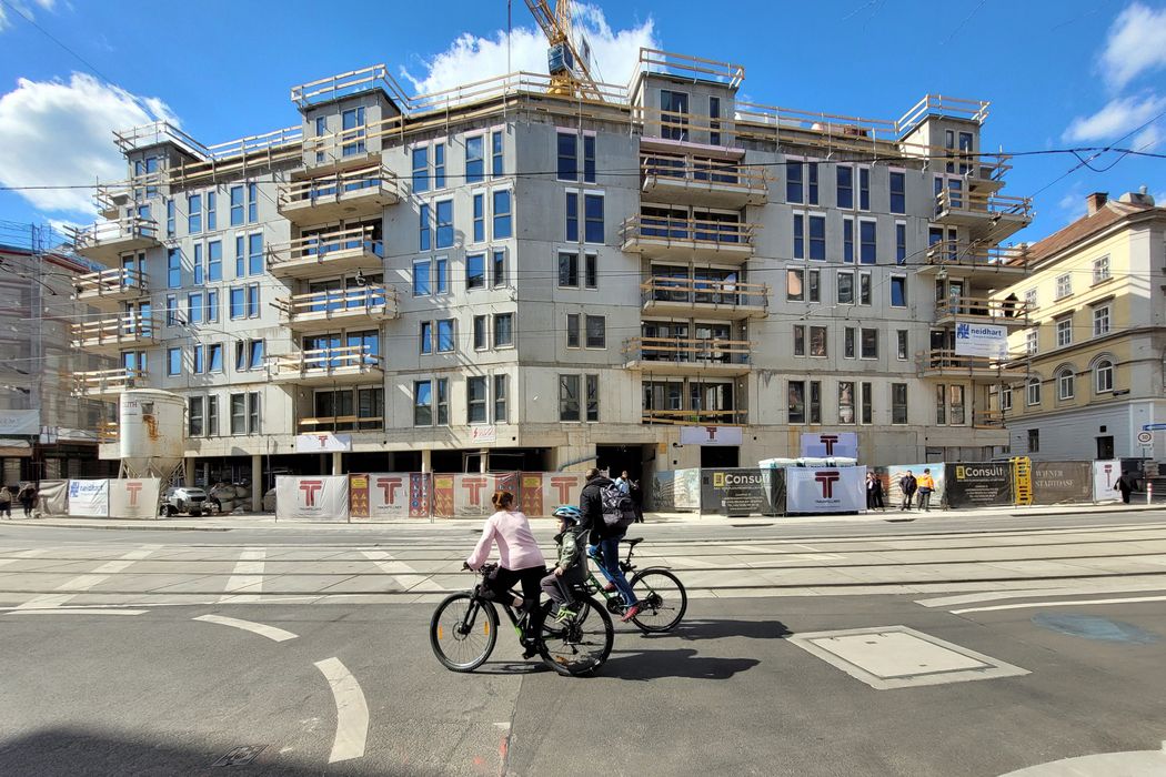 Straßenansicht Neubau (Rohbau)