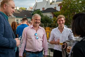 milestone_base_slap_grill_party_living_in_st_gotthard