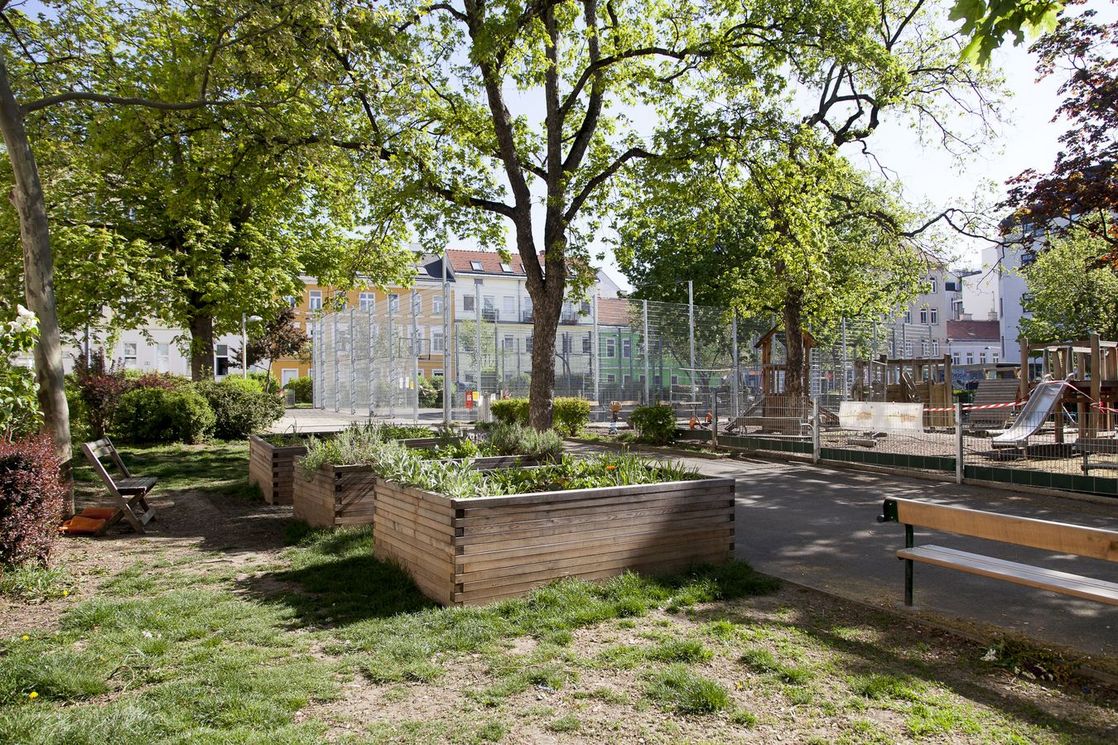 love_is_in_the_air_umgebung_spielplatz_park_freizeit