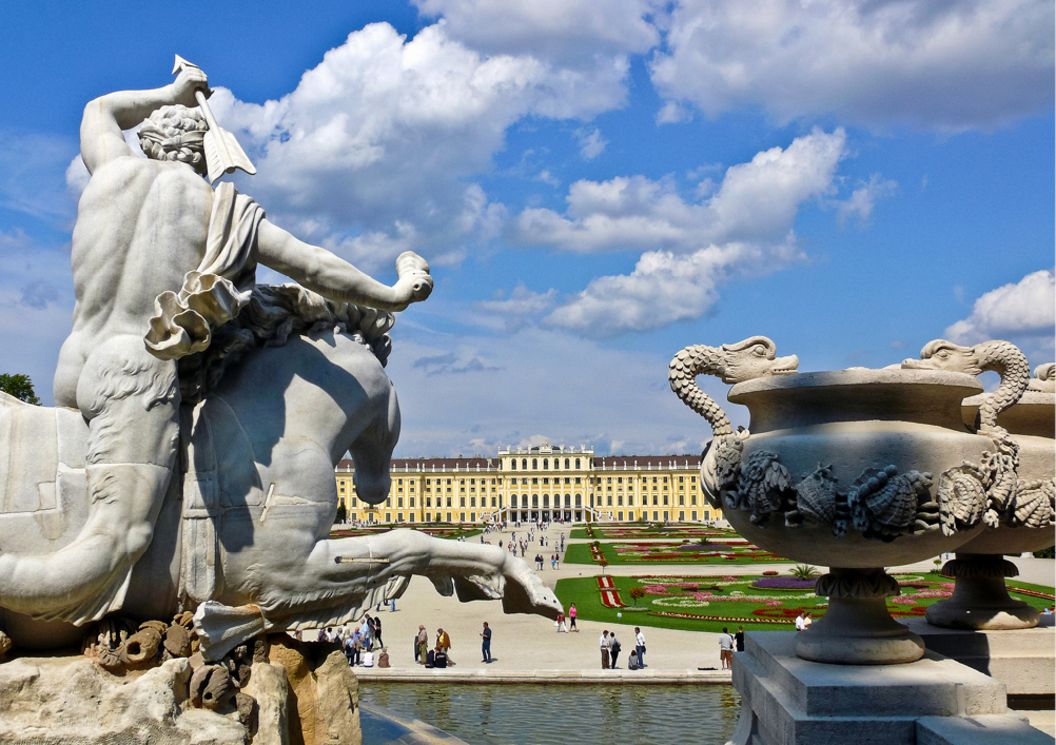 sweet_lissi_modern_joe_umgebung_schloss_schoenbrunn