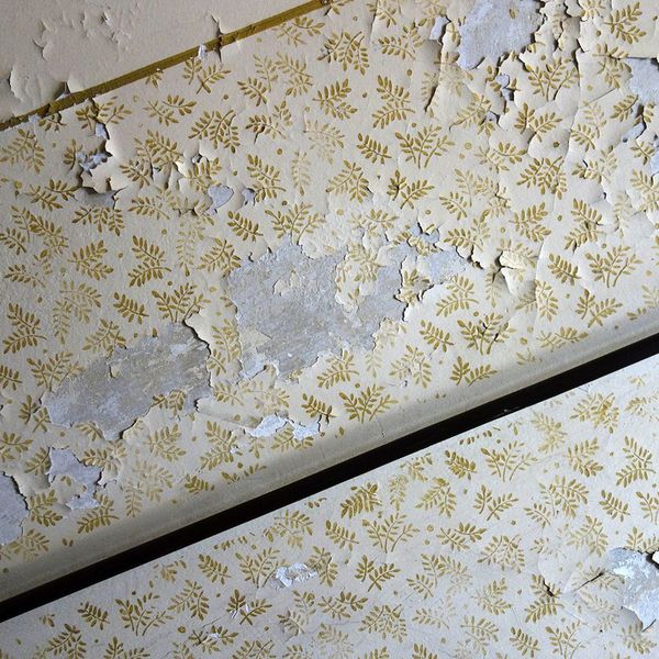 through_the_lense_vestiges_of_the_past_other_finds