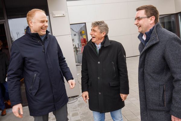 grand_opening_stz_weidfeld_eroeffnung