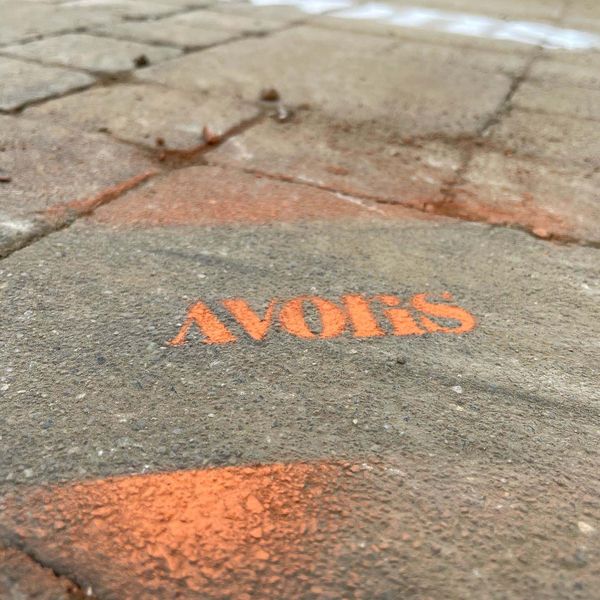 ein_grundstein_fuer_stadt_land_kuss_grundsteinlegung_feier