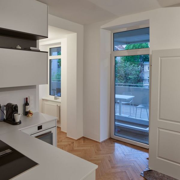 inside_viktoriahof_building_coming_home_wohnungen_bezug