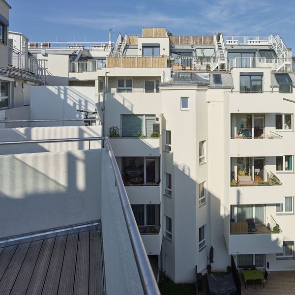 inside_viktoriahof_building_coming_home_fertigstellung