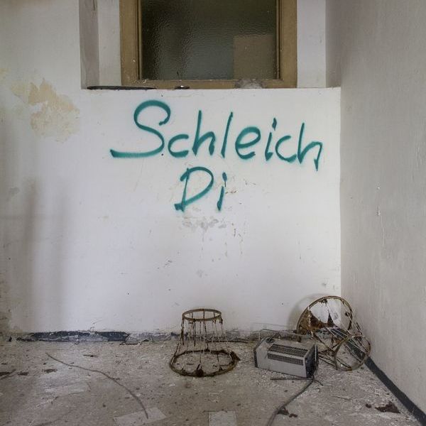 through_the_lense_vestiges_of_the_past_other_finds