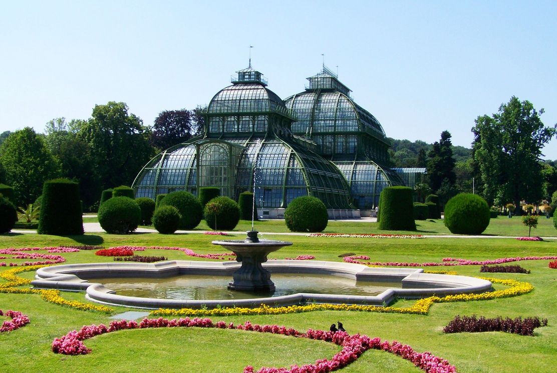 rosina_brick_grangasse_umgebung_schoenbrunn_palmenhaus