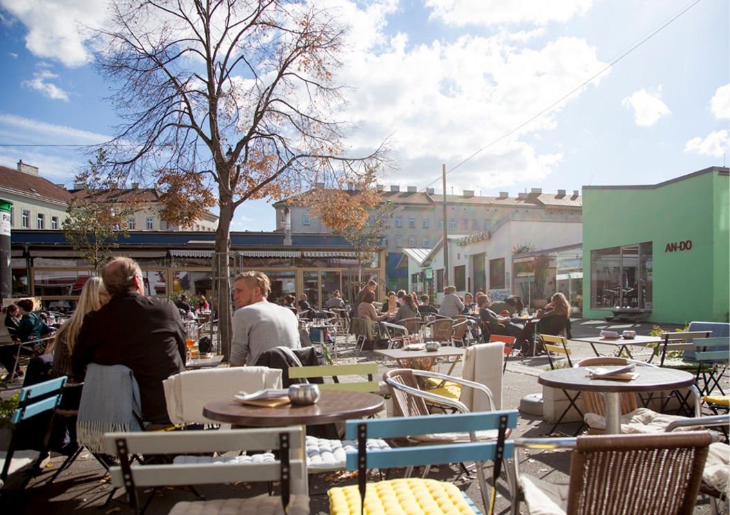 horneck_am_eck_umgebung_gastronomie_brunnenmarkt_ando