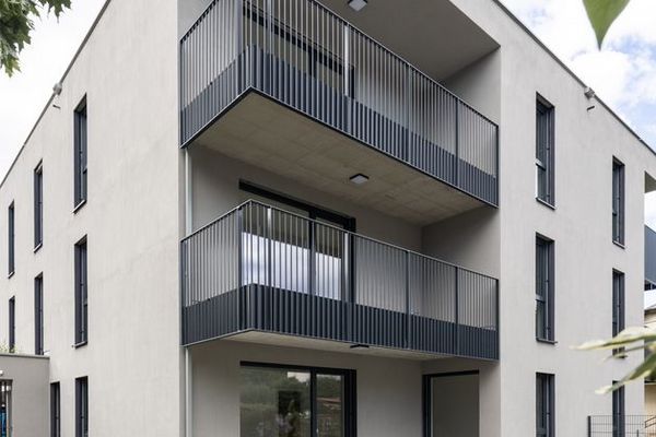 key_moment_city_country_kisses_completion