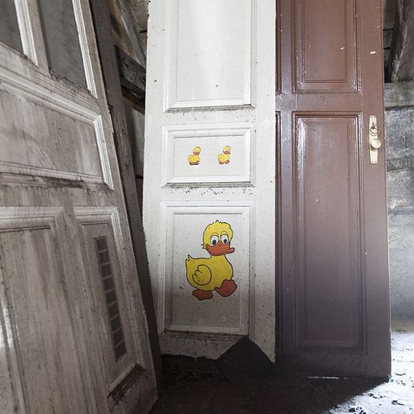 through_the_lense_vestiges_of_the_past_other_finds