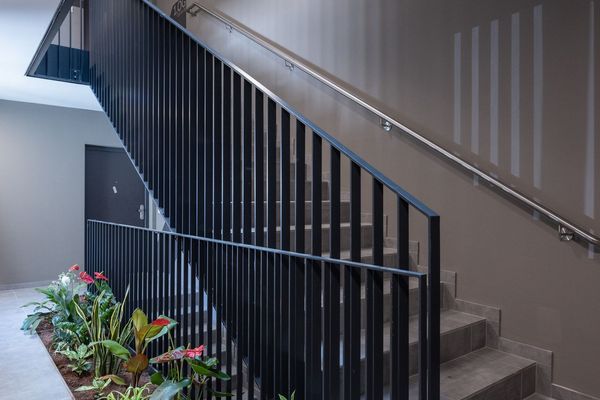 key_moment_city_country_kisses_completion