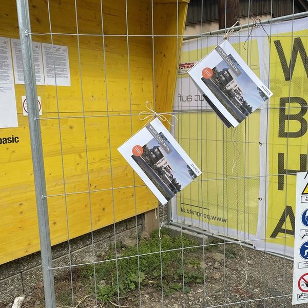 ein_grundstein_fuer_stadt_land_kuss_grundsteinlegung_feier