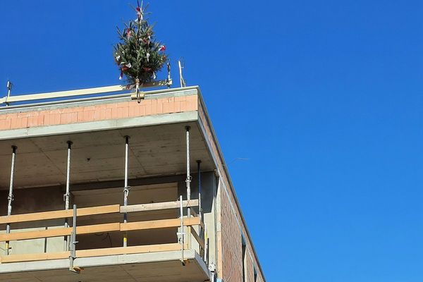 dachgleiche_fuer_stadtlandkuss_baufortschritt